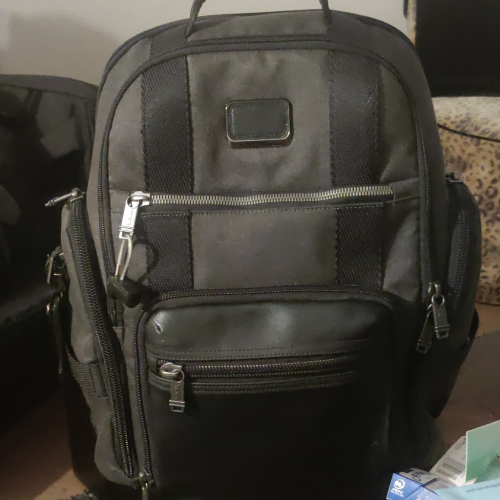 Tumi alpha bravo nellis